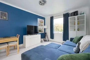 229/6 Calder Road, Edinburgh, EH11 4RG